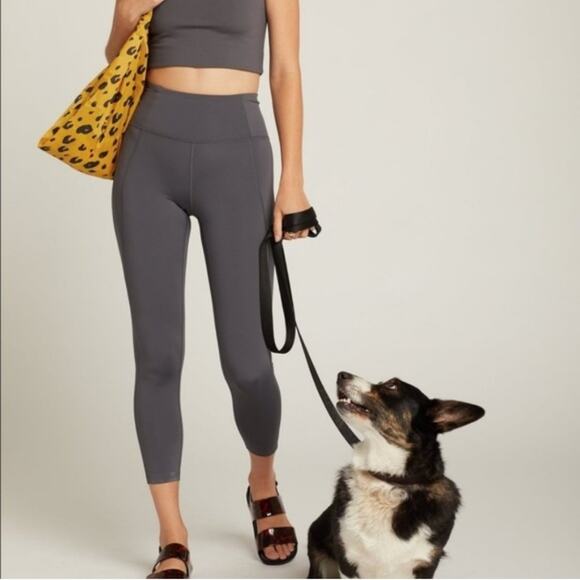 Girlfriend Collective Gray Lite Workout Leggings - Picture 3 of 8